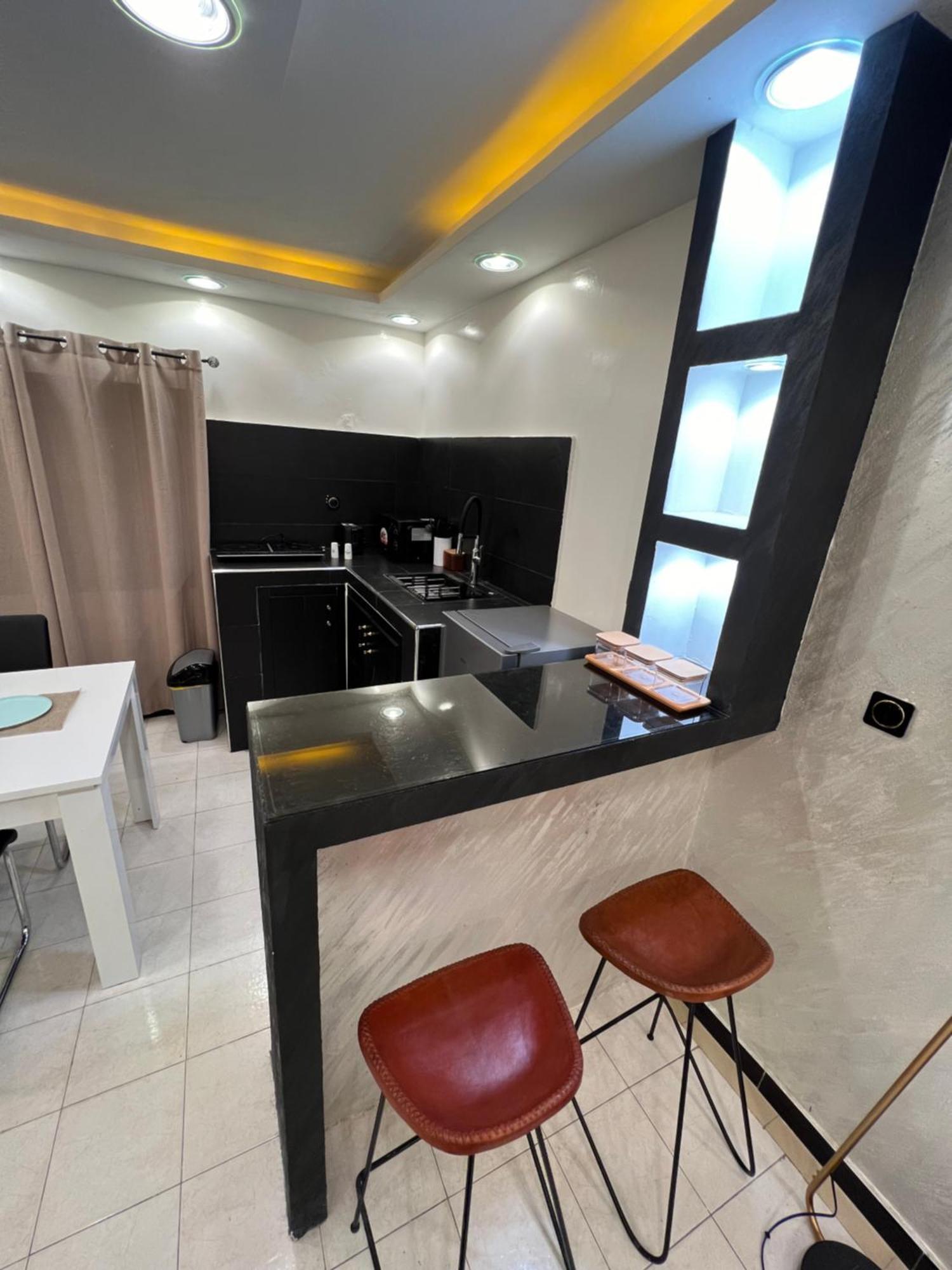 Le Confortable By Sdm Dakar Exterior foto